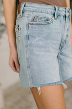Evelyn Mid Rise Rigid Magic Dad Shorts - Sunshine Styles Boutique