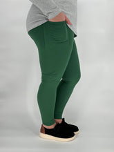 Pine Green Leggings/Capri w/ Pockets!