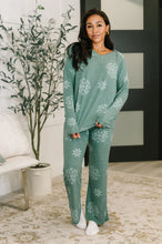 Snowflake Sniffles Pajama Set in Hunter Green