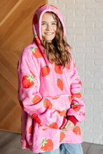 Kids Oversized Hoodie Blanket in Strawberry